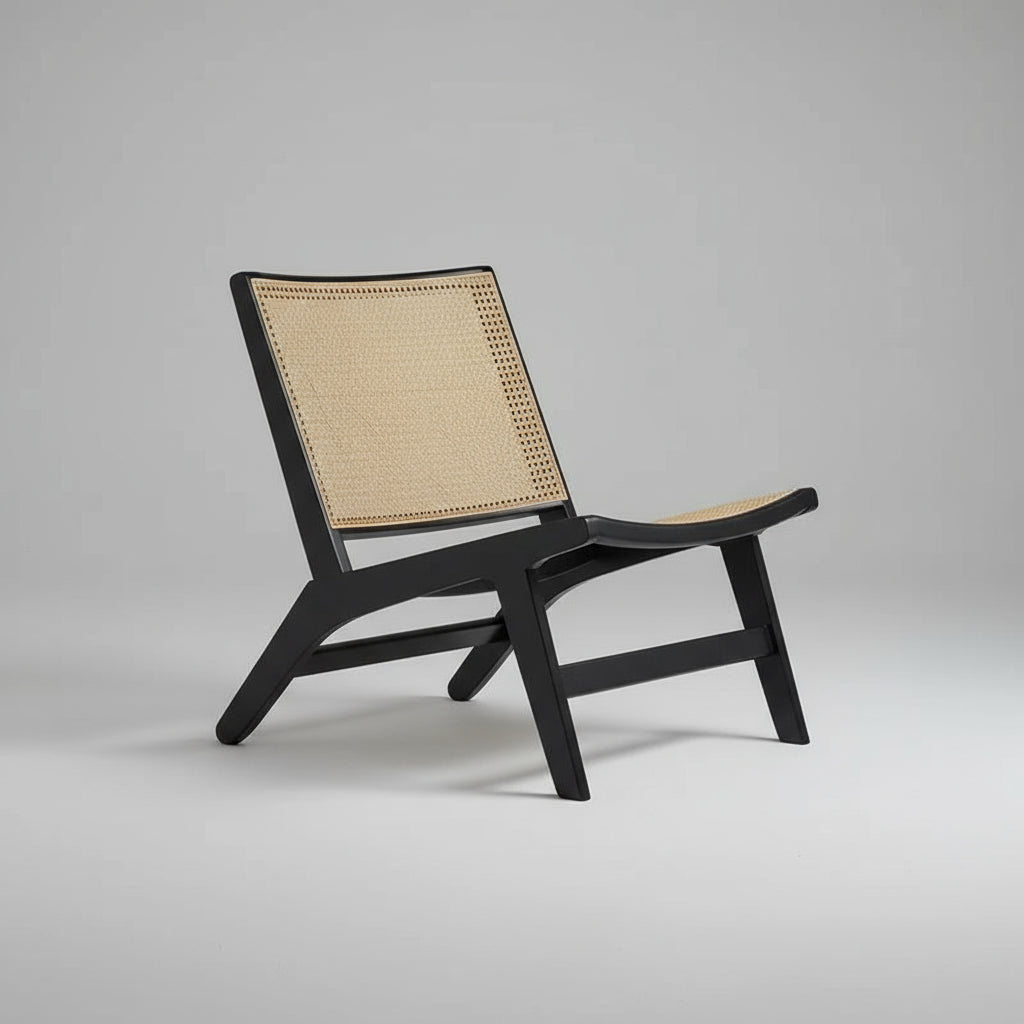 Natural Rattan Lounge Chair – Mid-Century Wooden Frame Design