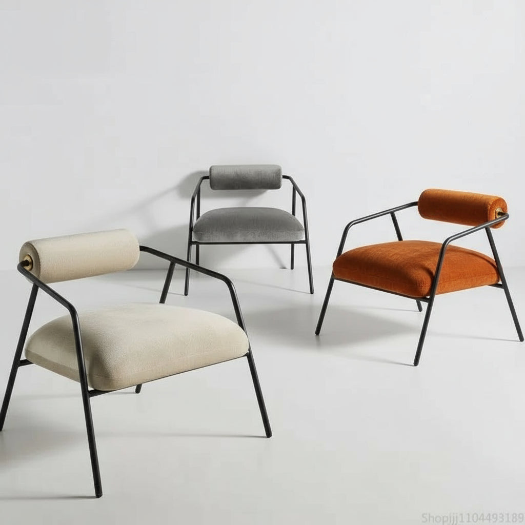 Modern Lounge Chair – Minimalist Design and Comfort